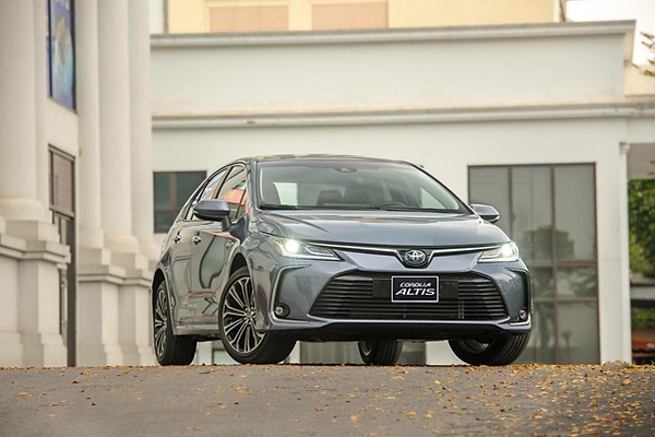 Thuê xe Toyota Altis - Tự lái